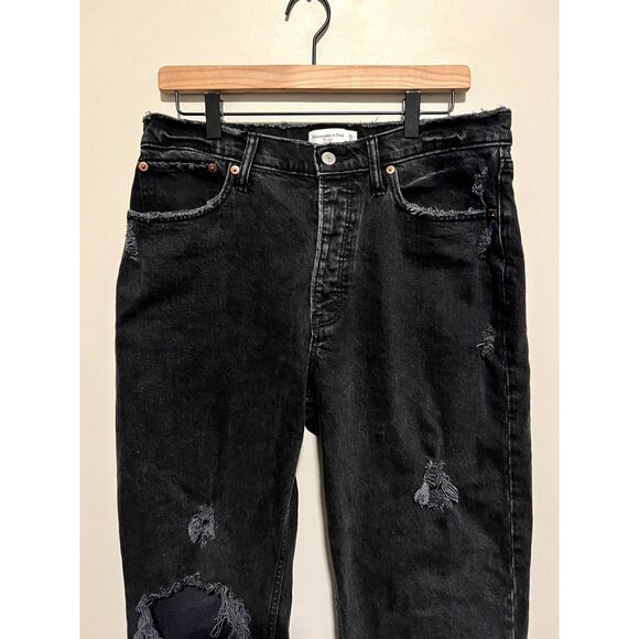 Abercrombie & Fitch The Dad High Rise Distressed Black Jeans Women's 30 Short - Picture 8 of 11